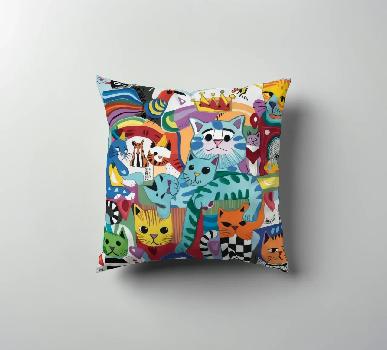 Mythical Cats decorative cushion by Monarco Virtuoso