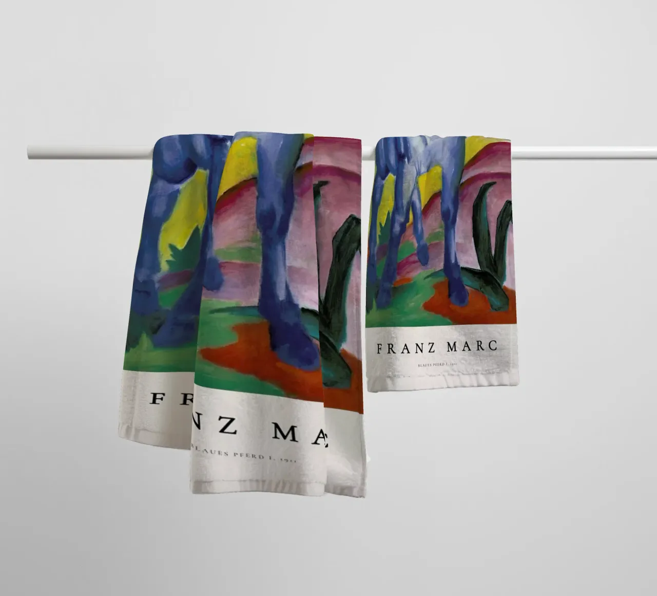 Franz Marc-Blaues Pferd I asciugamano da bagno da ARTOTHEK