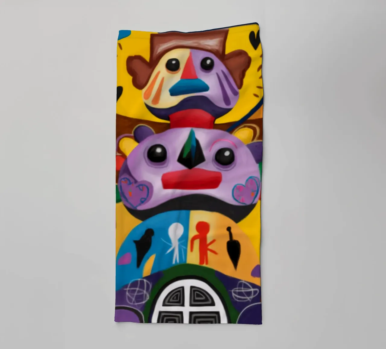 Enigmatiche facce da totem asciugamano da bagno da Monarco Virtuoso