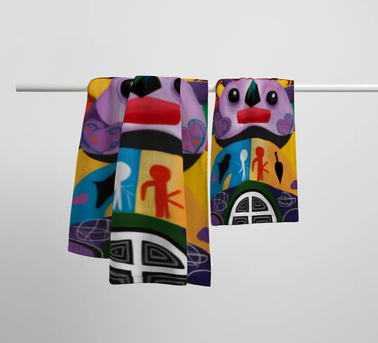 Enigmatiche facce da totem asciugamano da bagno da Monarco Virtuoso