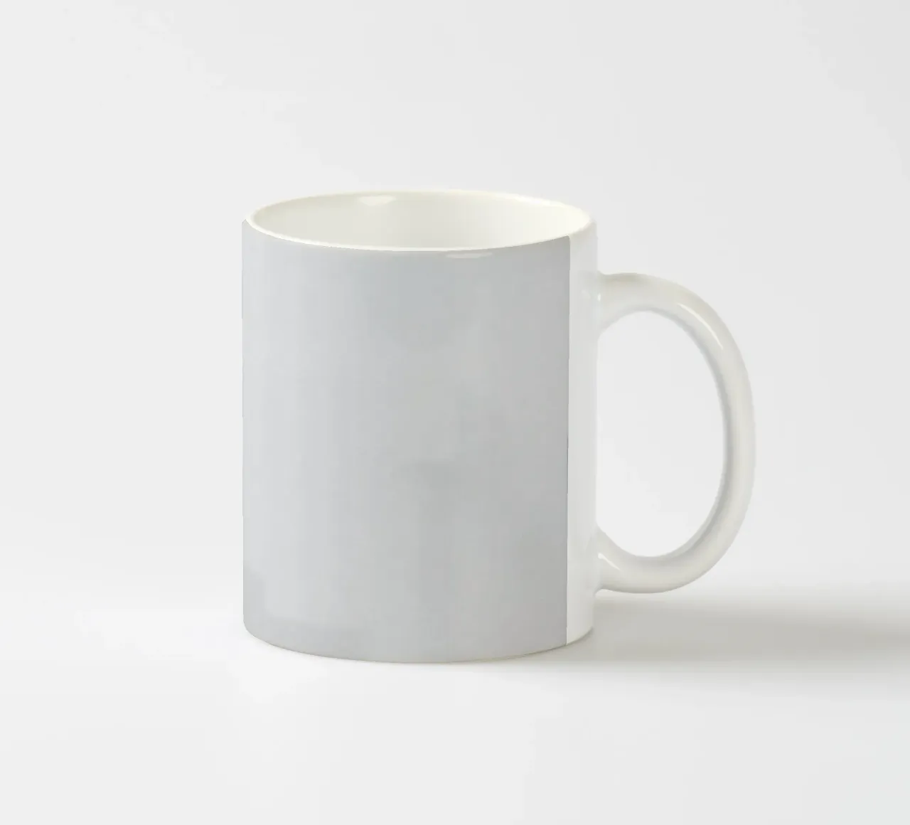 Pareti grigie tazza in ceramica da DesignDoodle