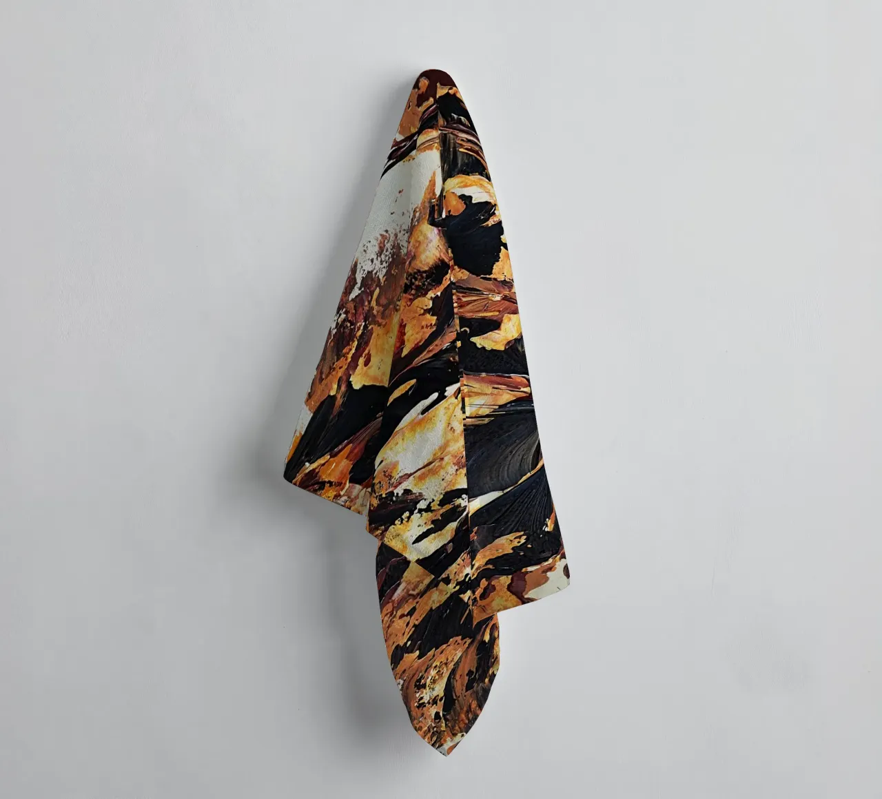 MESSAGE FROM THE HEART 20 towel by Thierry Vobmann Abstract painting