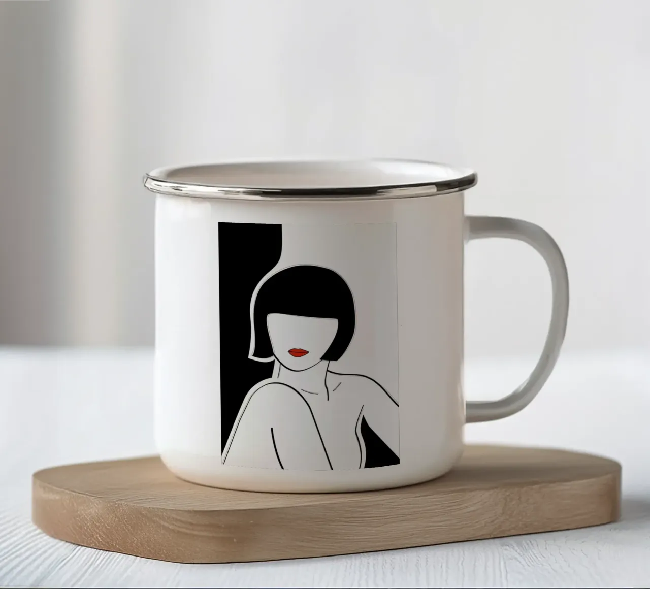 Secret Lady tazza in smalto da XOXO Arte