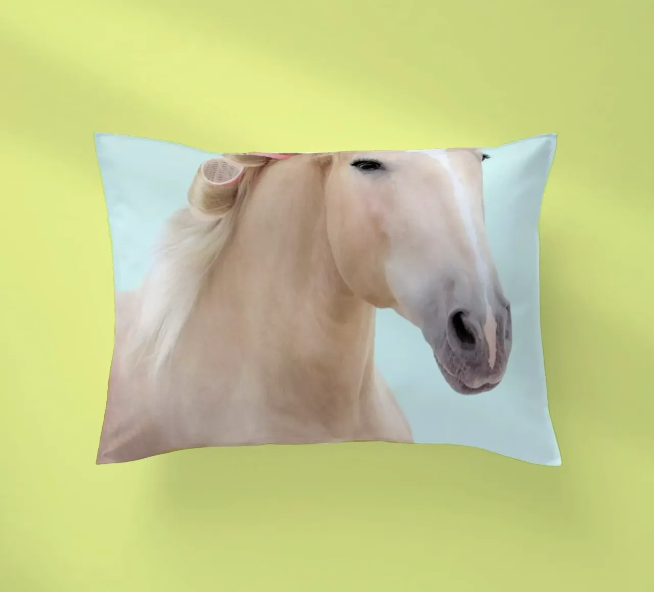 Curly Horse cuscino da Paul Fuentes Design