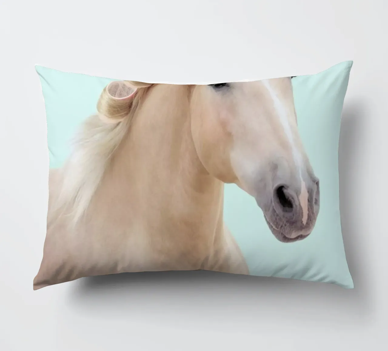 Curly Horse cuscino da Paul Fuentes Design
