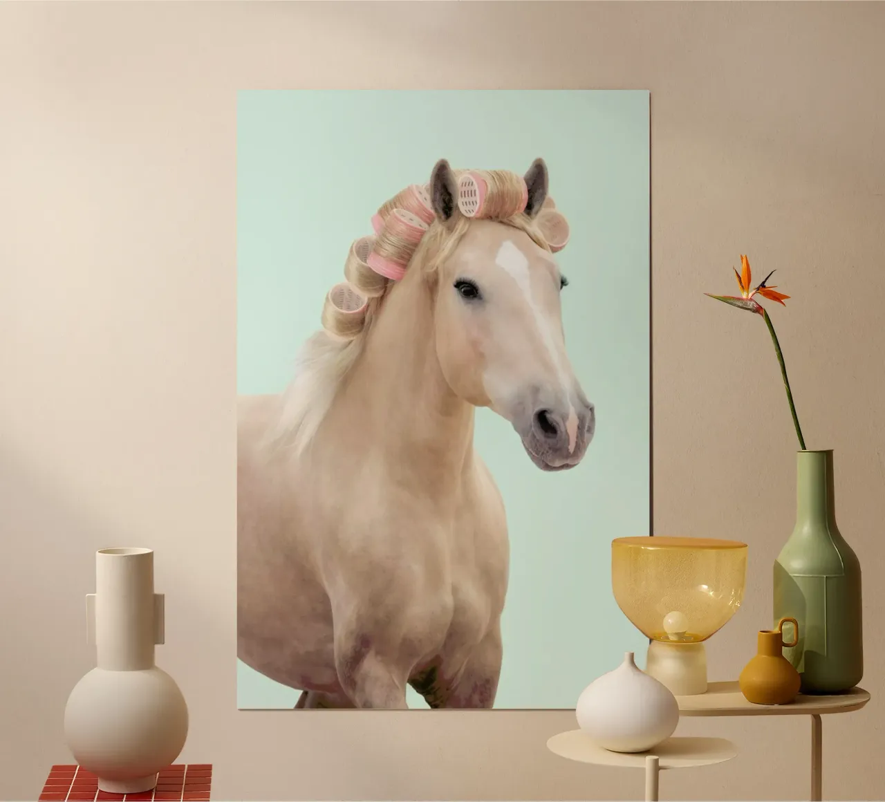 Curly Horse poster con telaio in plastica da Paul Fuentes Design