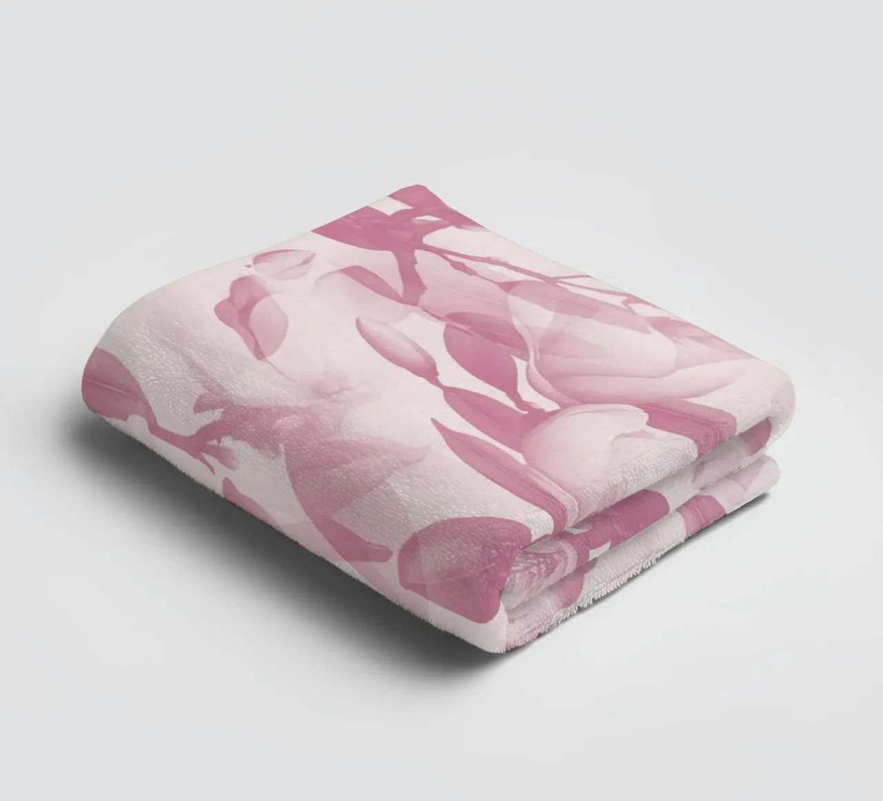 Magnolie Gedecktes Rosa Handtuch von SilverPegasus