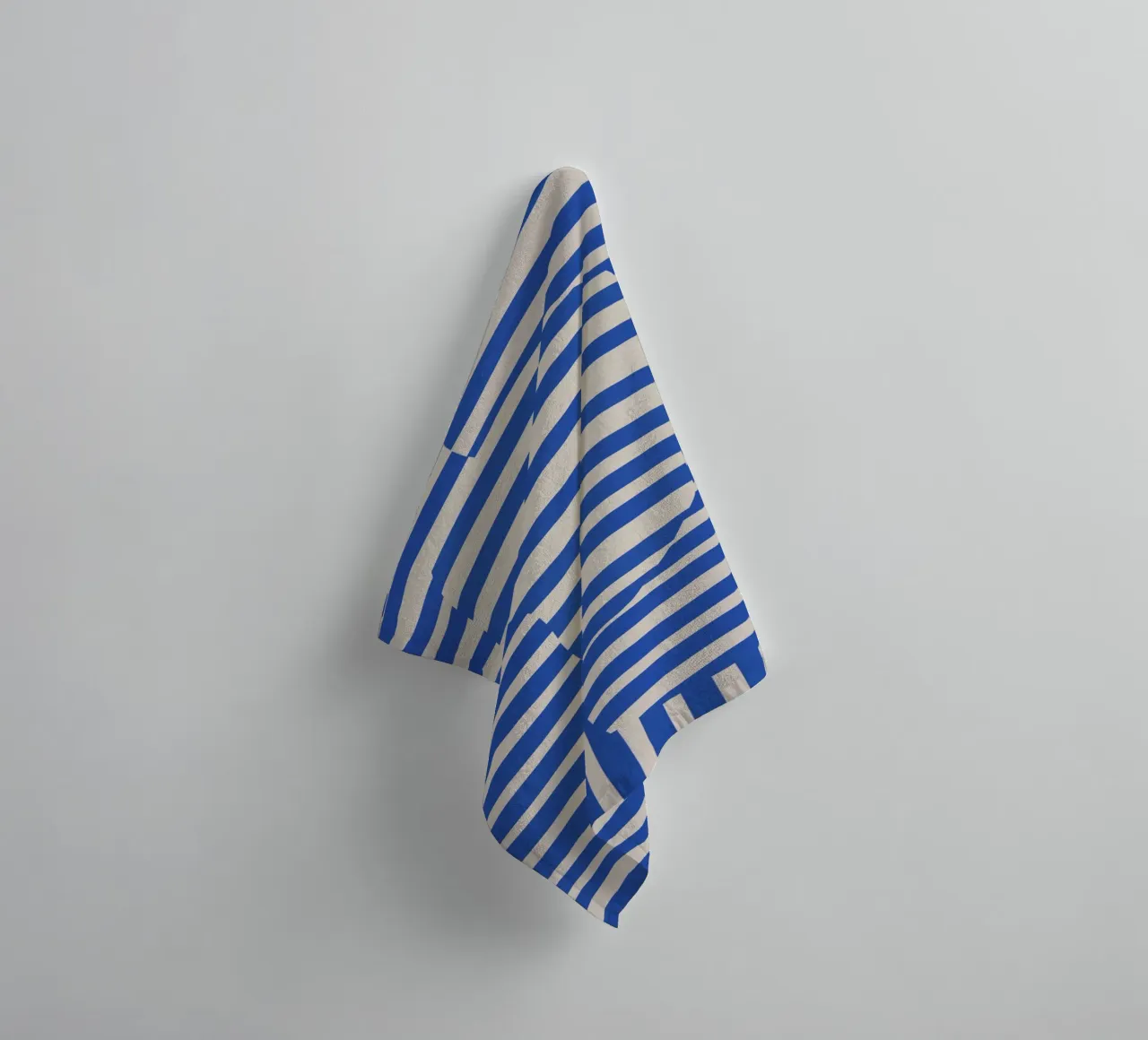 Linea e striscia blu asciugamano da bagno da Little Dean