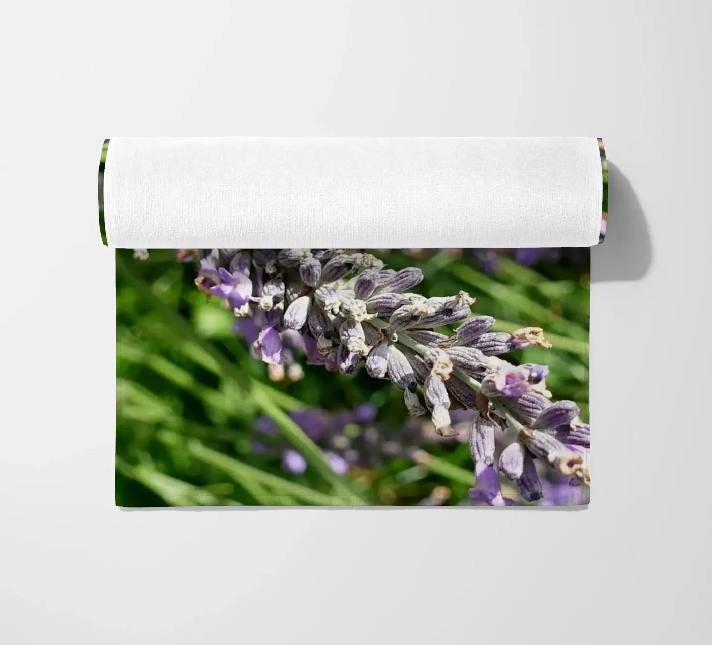 Bee strandhanddoek van Massimo Frascogna