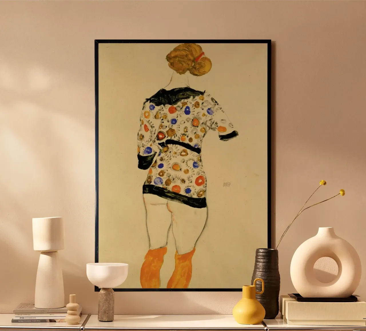 Egon Schiele - Standing Woman in a Patterned Blouse carta hahnemühle da Vintage by JUNIQE