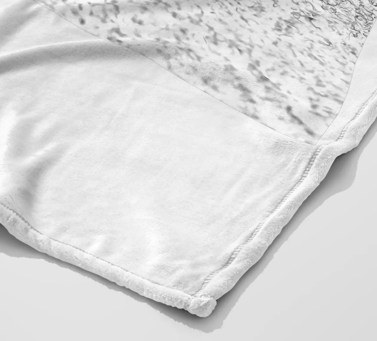 Una macchina coperta in pile da Massimo Frascogna