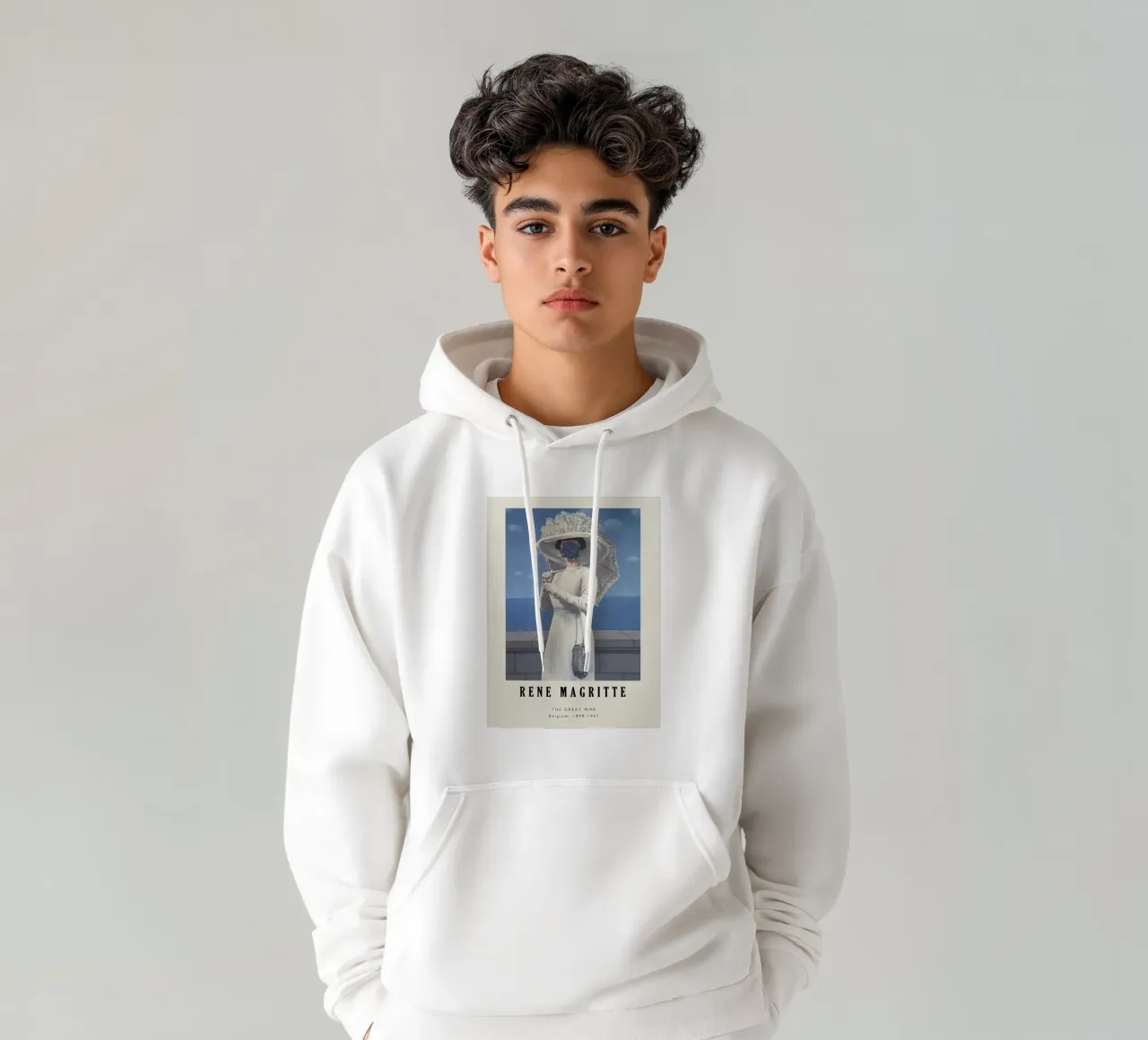 Rene Magritte-Der Große Krieg Hoodie von Michel Studio