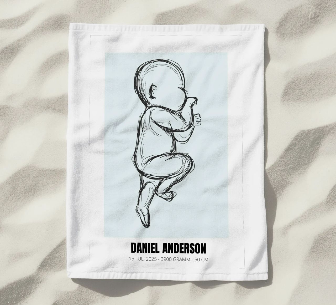 Dessin de bébé avec dates - unique & personnel serviette de plage de FRAMELY