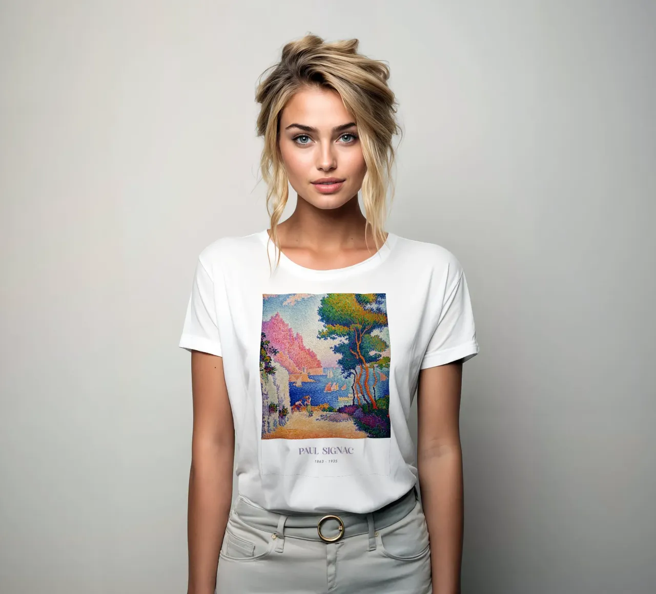 Signac Capo di Noli Pointillist Coastal Art Print t-shirt da donna da NorwesClub