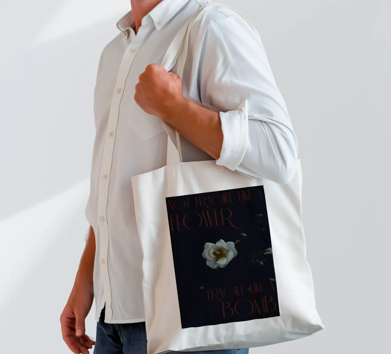 Not fragile like a flower, fragile like a bomb. borsa in juta da smallstage.photography