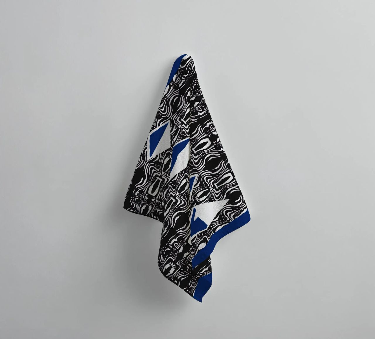 Patroon hedendaagse kunst badhanddoek van Little Dean