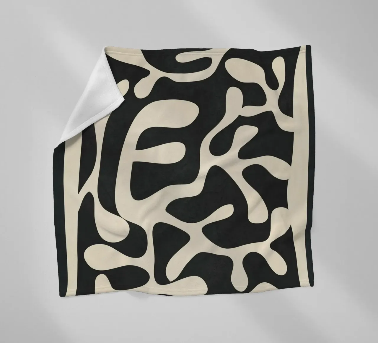 Minimalist Abstract Leaves 1 coperta in pile da Nadjaa