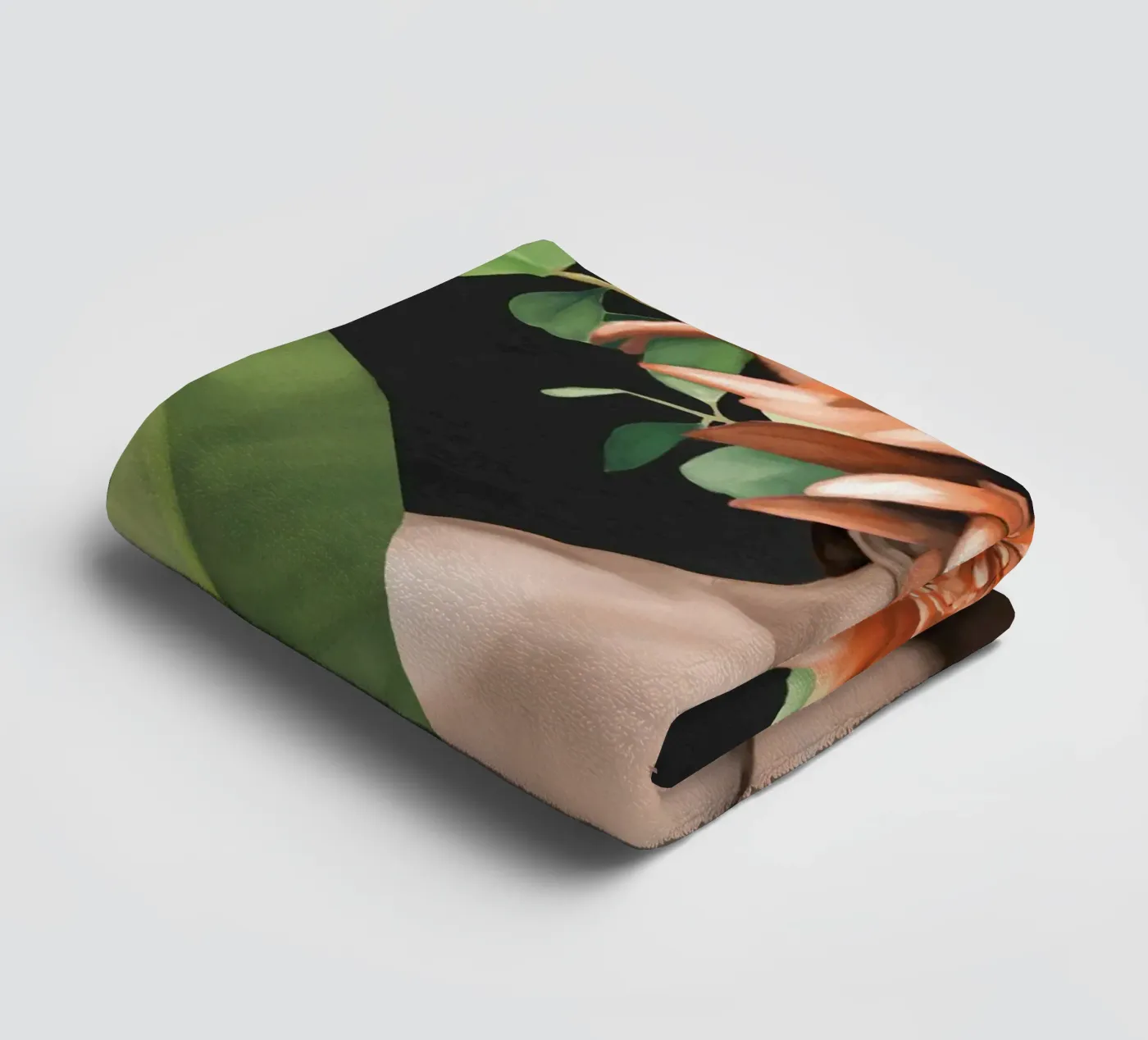 Veiled by Bloom 2 badhanddoek van Nadjaa