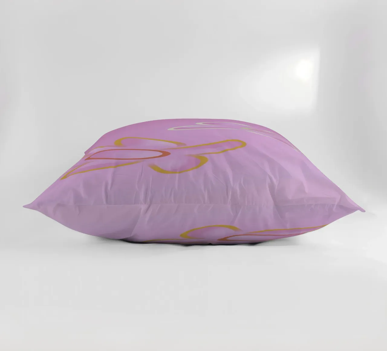 Immagine dinamica di fiori colorati in viola e arancione cuscino da Something for you