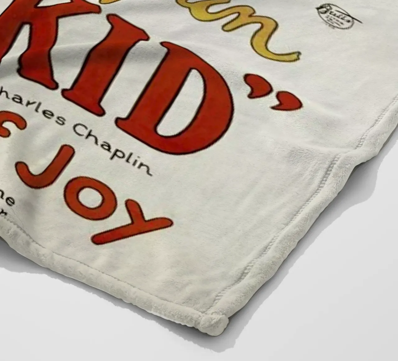 Charlie Chaplin 'The Kid' coperta in pile da ARTOTHEK