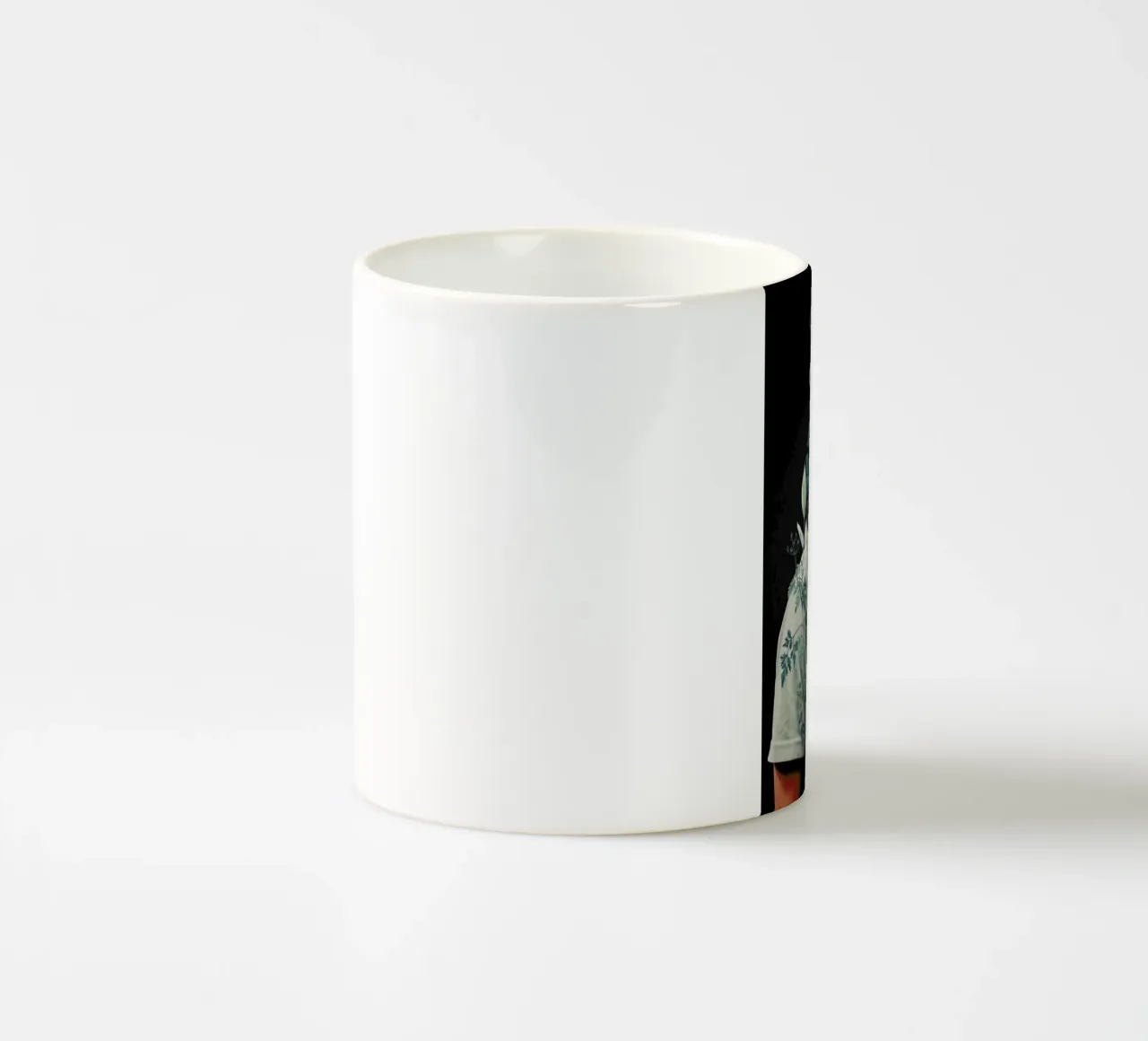 Waiting To Inhale tazza in ceramica da Frank Moth