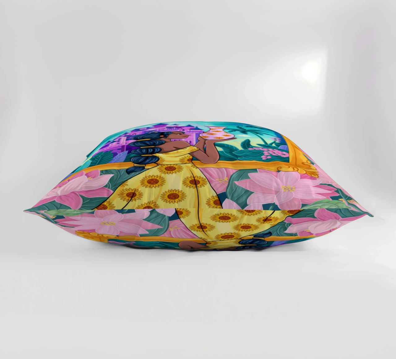 Vue du château enchanté coussin de Murni Strokes