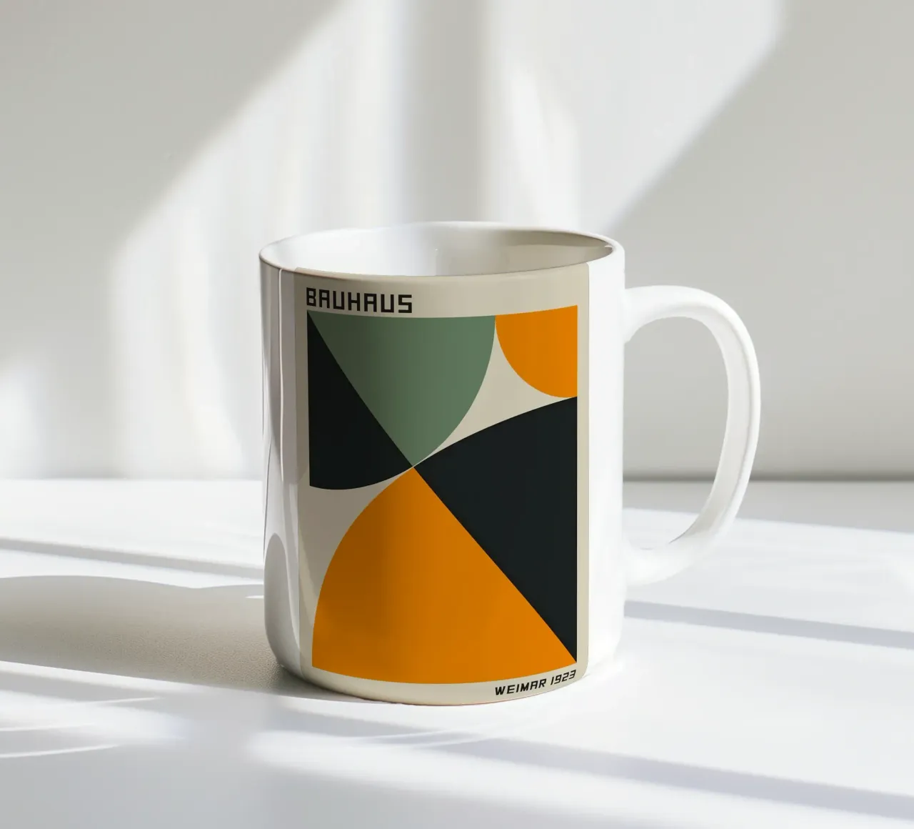 Bauhaus arancione 16 tazza in ceramica da Purrfect Whiskers Art