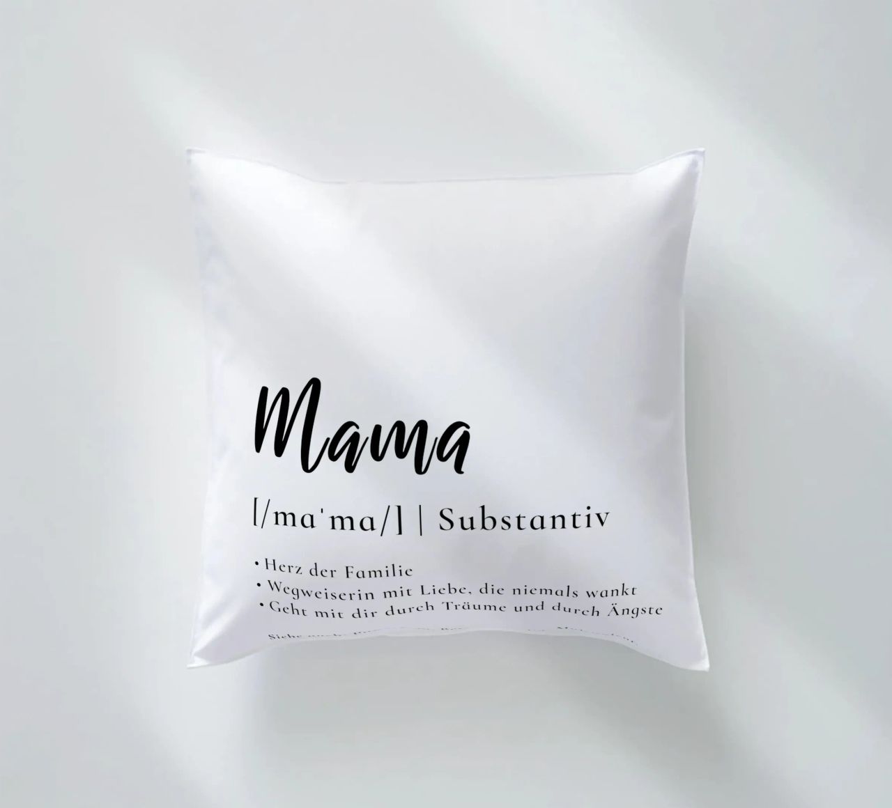 Mama - Definition Muttertag Geschenk cuscino da Typo Designs
