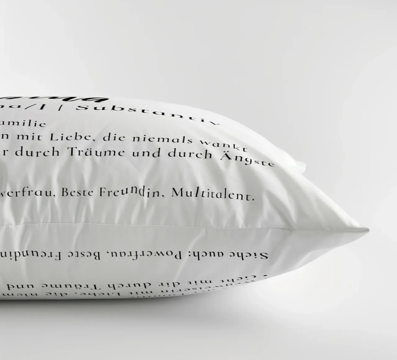Mama - Definition Muttertag Geschenk cuscino da Typo Designs