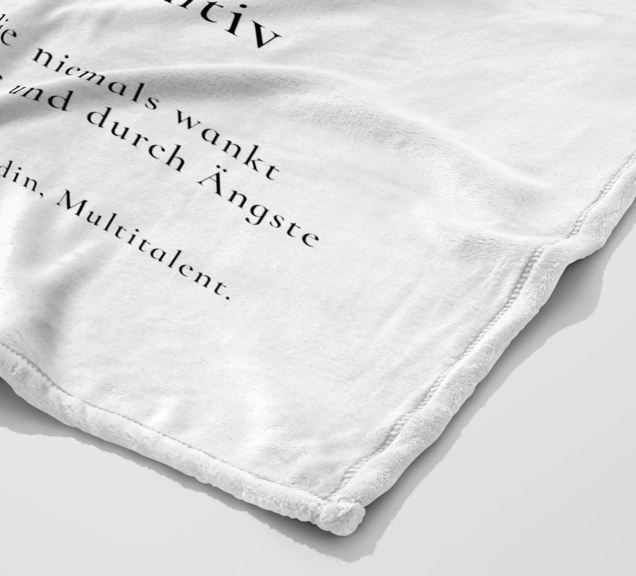 Mama - Definition Muttertag Geschenk coperta in pile da Typo Designs