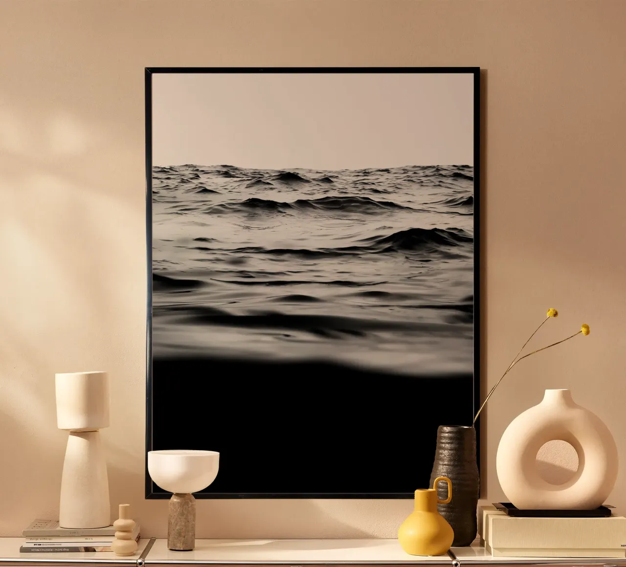 Orizzonte del Mar Nero poster con telaio in legno da Moon  Bloom