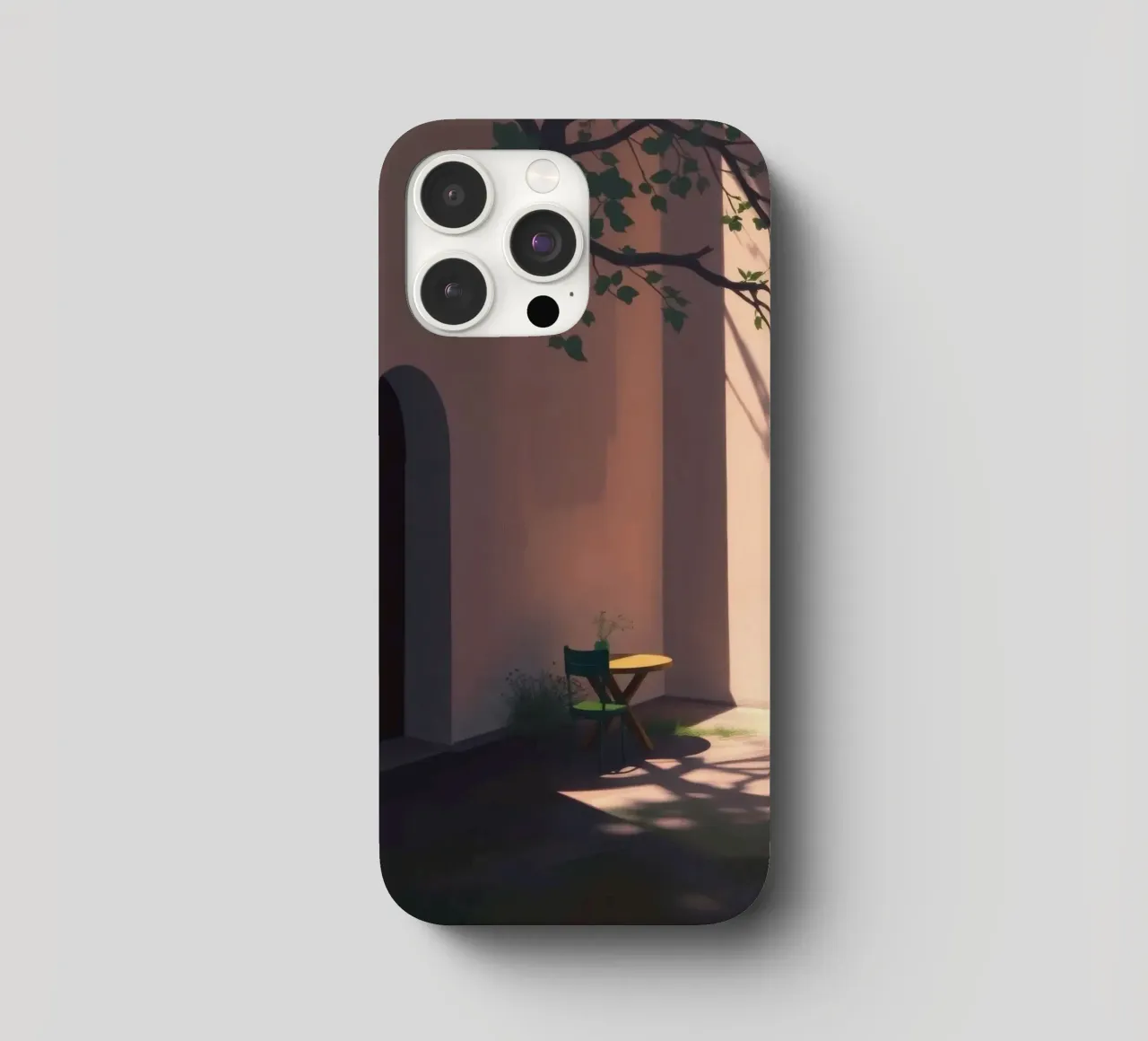 Rustige binnenplaats met zonlicht dat schaduwen werpt iphone hoesje van DesignDoodle