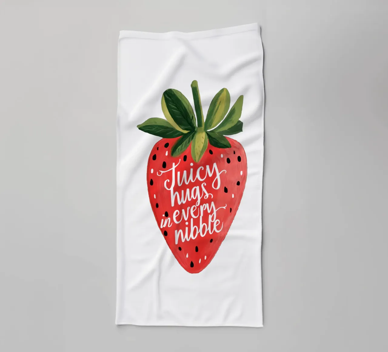 Citaat van zoete bes met glimlachend fruit en zachte kleuren badhanddoek van Modern Muse