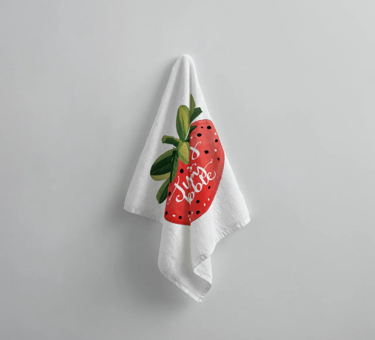 Citaat van zoete bes met glimlachend fruit en zachte kleuren badhanddoek van Modern Muse