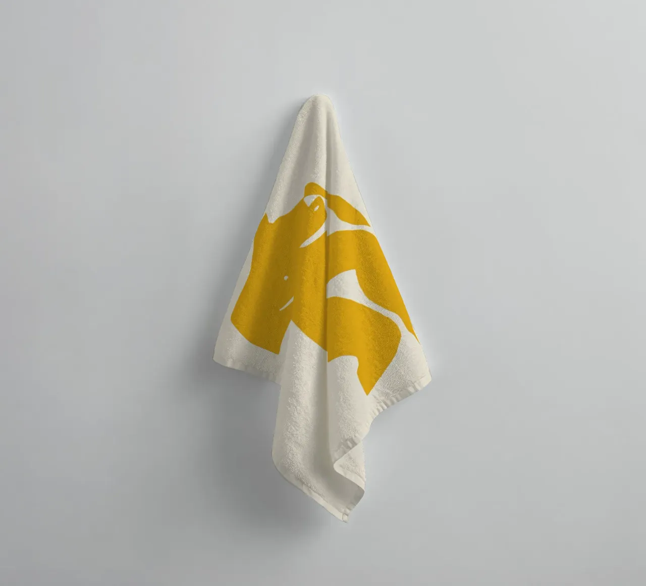 La muse jaune 03 serviette de bain de Little Dean