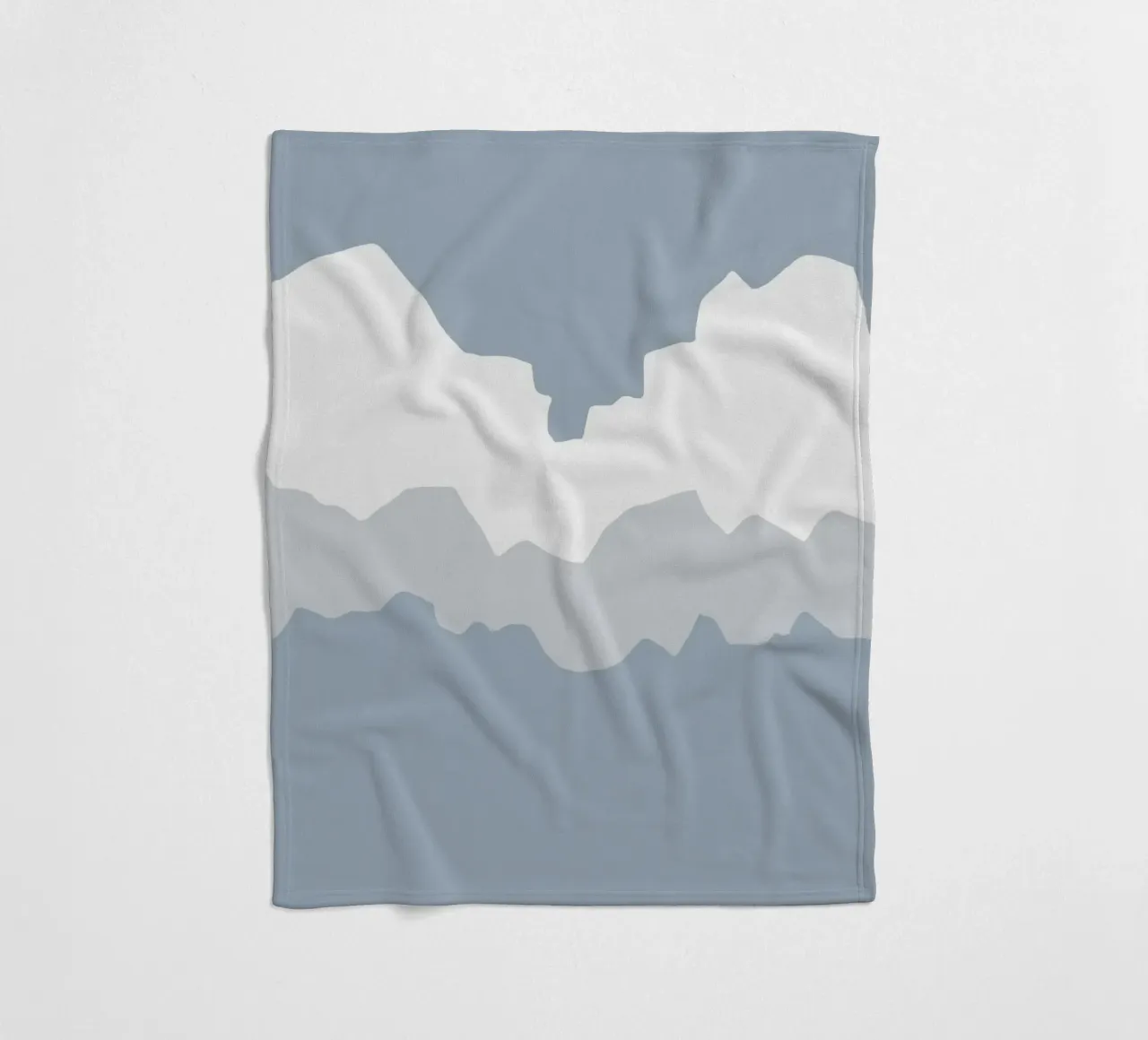 Paesaggio nuvoloso coperta in pile da Little Dean