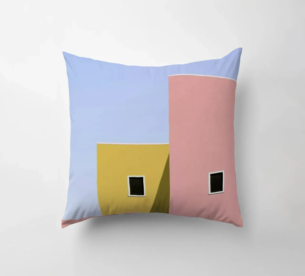 Faceade kussen van Rupert Höller