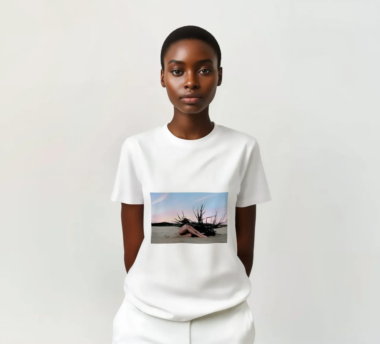 Origins 03 t-shirt de Ana Topoleanu