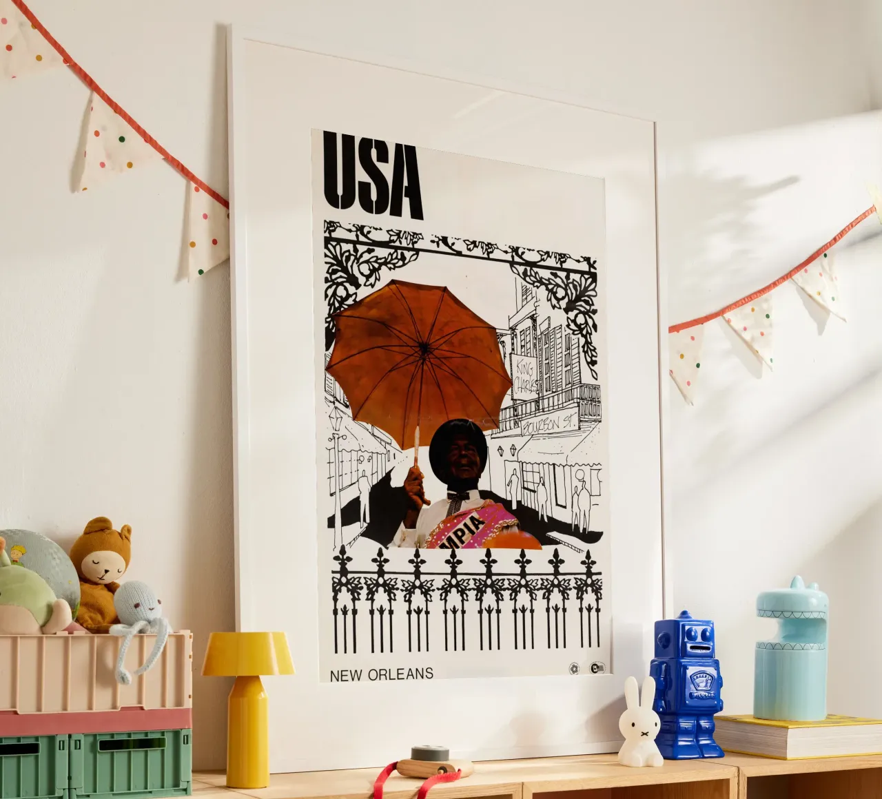 New Orleans Uomo con ombrello Bourbon St Poster Print poster con telaio in alluminio da NorwesClub