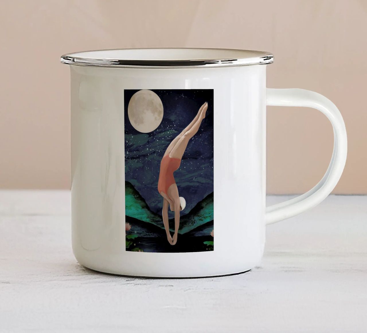 Dive tazza in smalto da Laura Graves