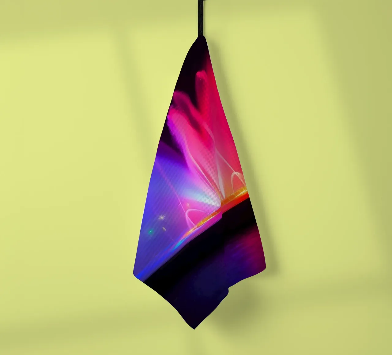 La fontana colorata illumina la notte con una vibrante canovaccio da cucina da DesignDoodle