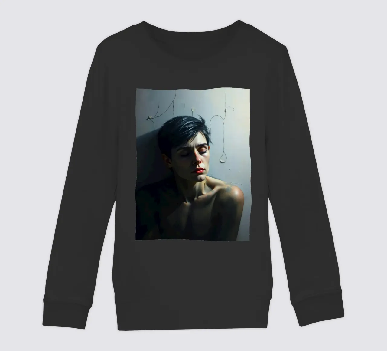 Espressione di vulnerabilità e contemplazione in un ambiente poco illuminato. felpa bambino da DesignDoodle