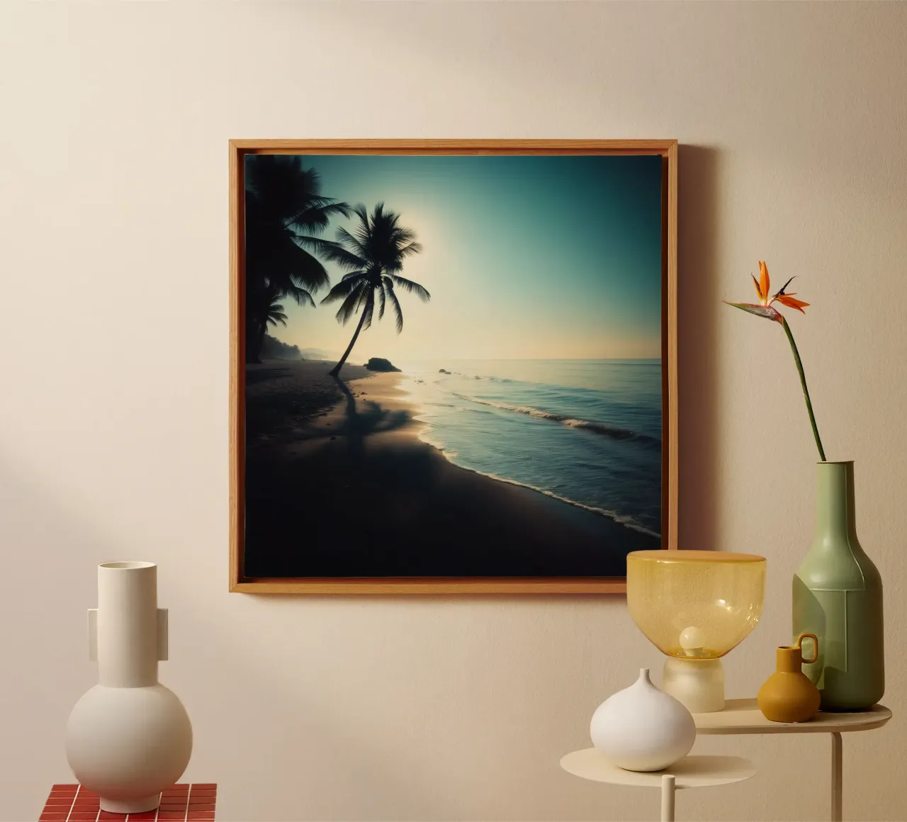 Gelassene Strandlandschaft bei Sonnenaufgang mit Palmen und sanften Leinwand von DesignDoodle