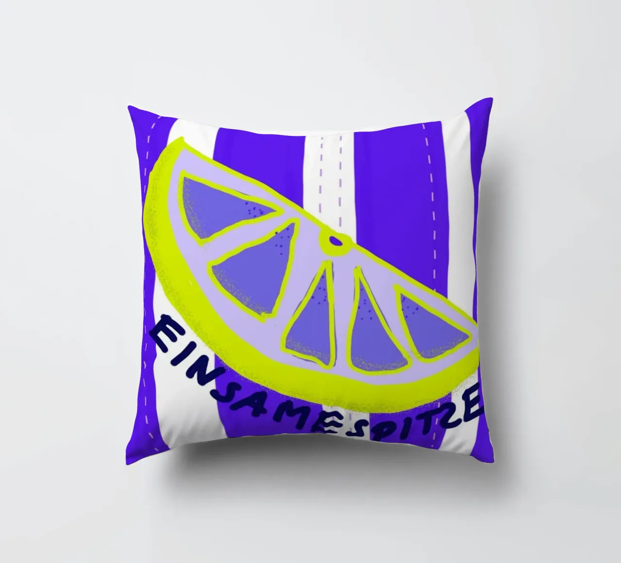Einsame Zitrone Kissen von wee-design