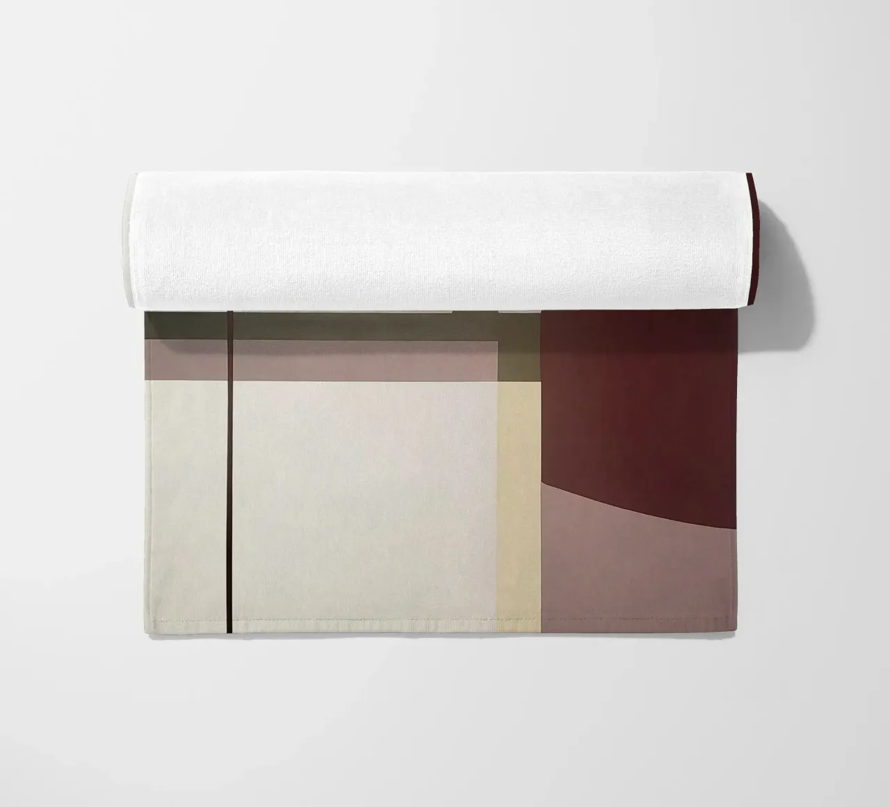 Composition minimaliste avec des lignes courbes et droites serviette de plage de Artbyvo