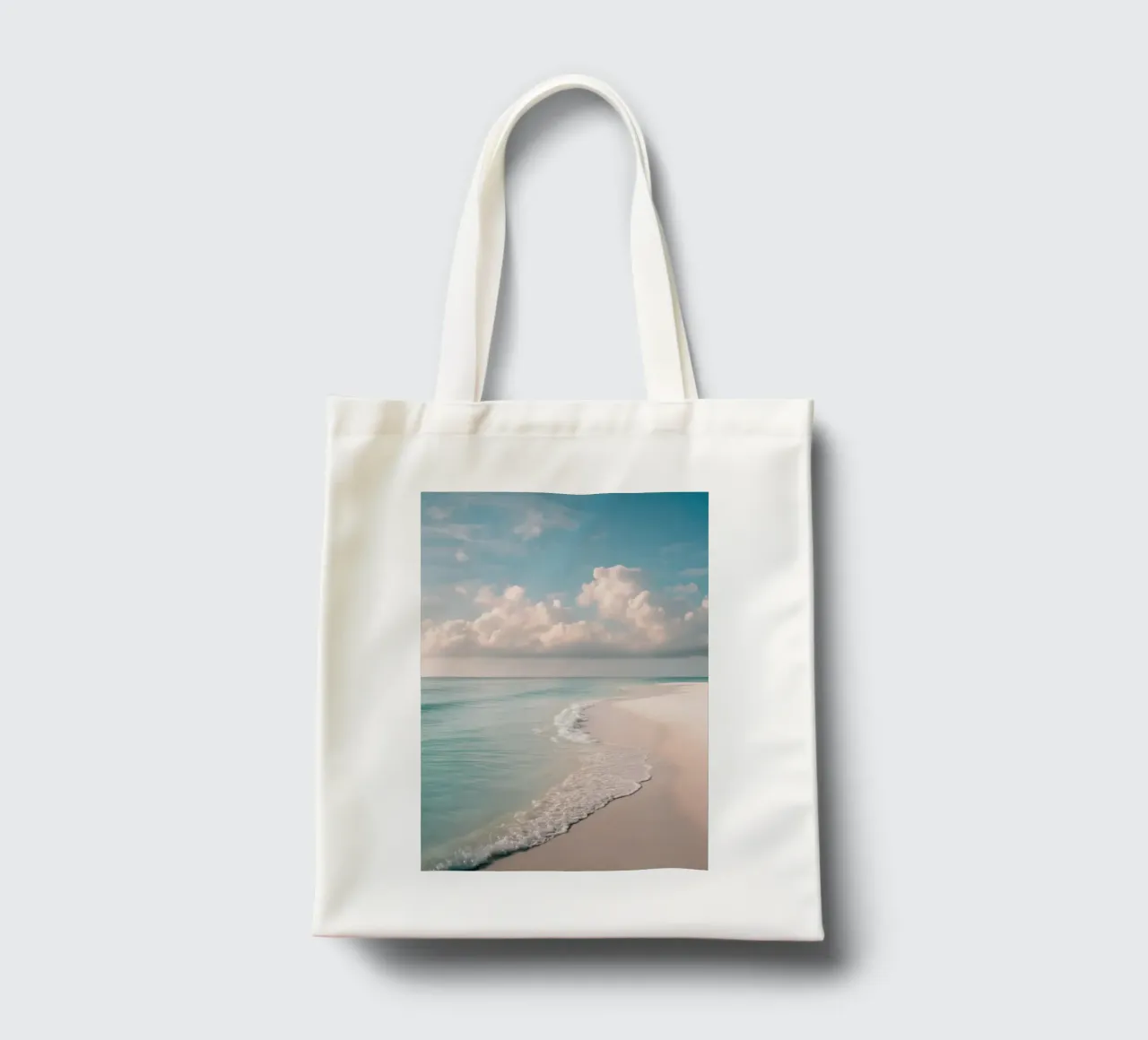 Spiaggia con onde delicate borsa in juta da Indigo Tides Art