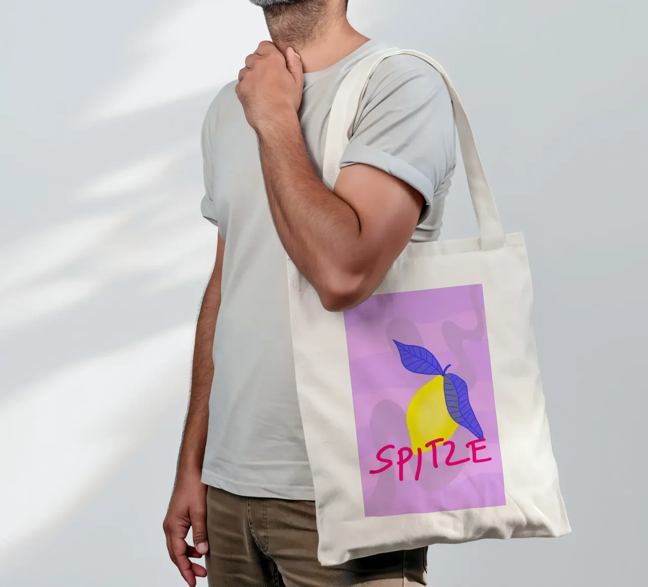 Spitzen Zitrone - pinke Schrift tote bag by wee-design