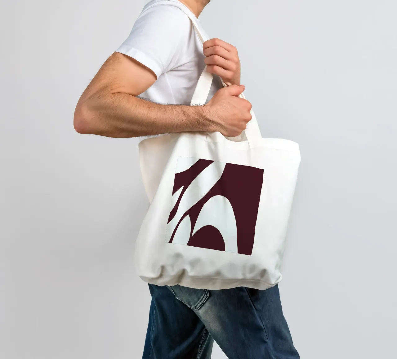 Deep Flow - Composición abstracta en burdeos y crema tote bag de Artbyvo