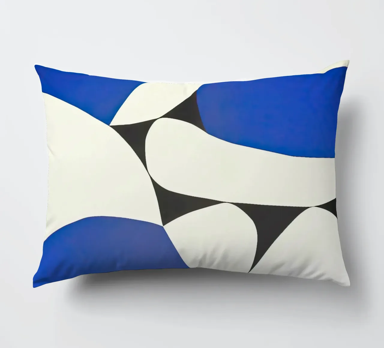 Audace composizione astratta in blu e nero cuscino da Artbyvo