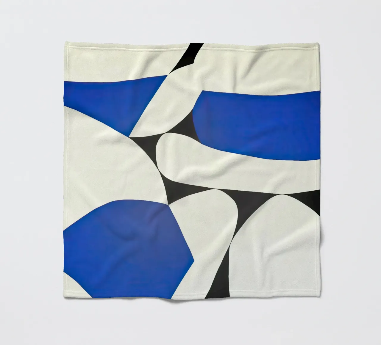 Gedurfde abstracte compositie in blauw en zwart fleecedeken van Artbyvo